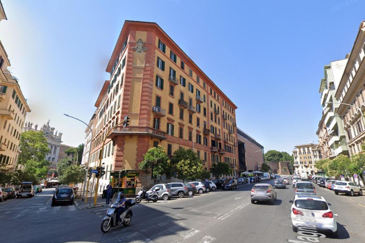 Lovely 4-Bedroom Apartment 30M Sangiovanni Metro โรม ภายนอก รูปภาพ