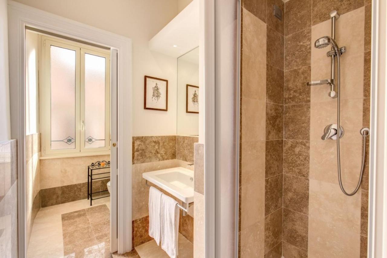 Lovely 4-Bedroom Apartment 30M Sangiovanni Metro โรม ภายนอก รูปภาพ
