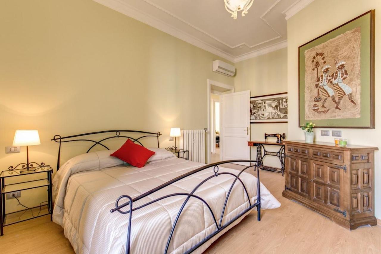 Lovely 4-Bedroom Apartment 30M Sangiovanni Metro โรม ภายนอก รูปภาพ